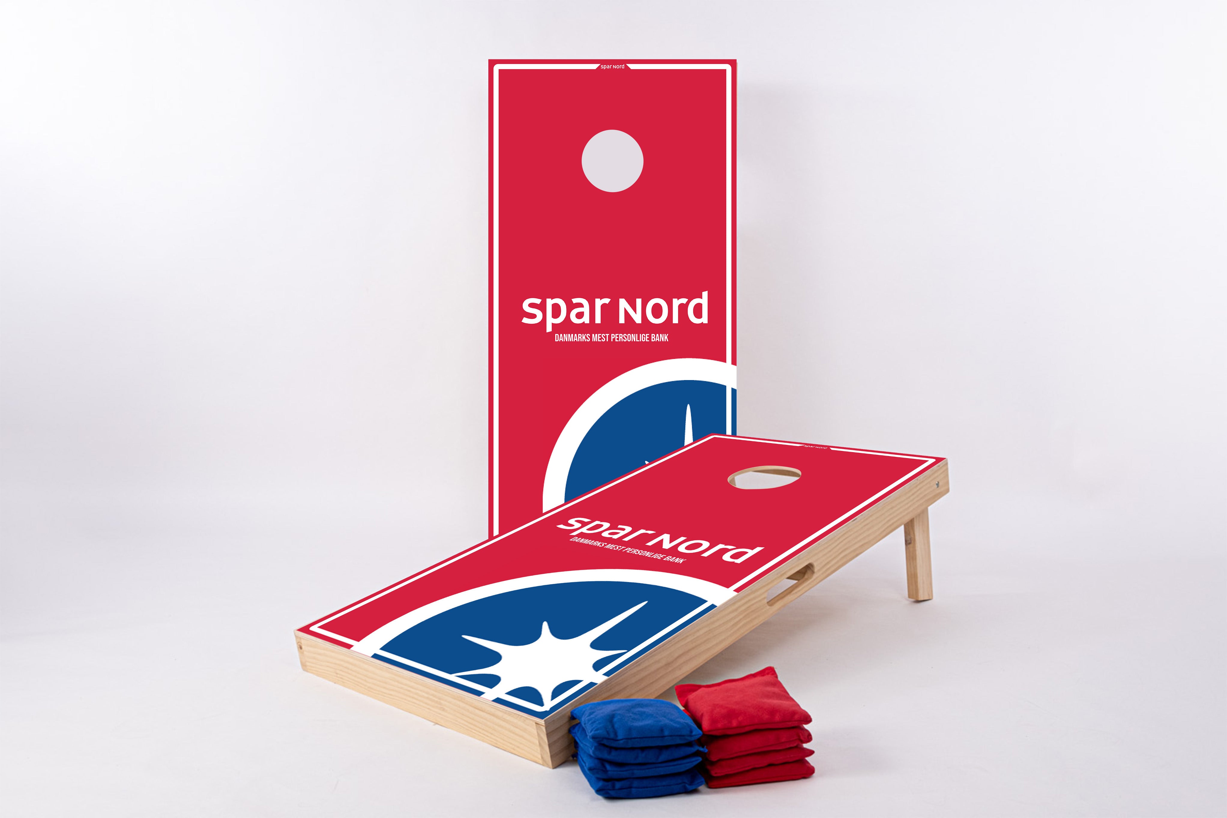 Cornhole.dk/Ærtepose-spil/bean-bag-spil/cornhole-spar-nord/cornhole-3