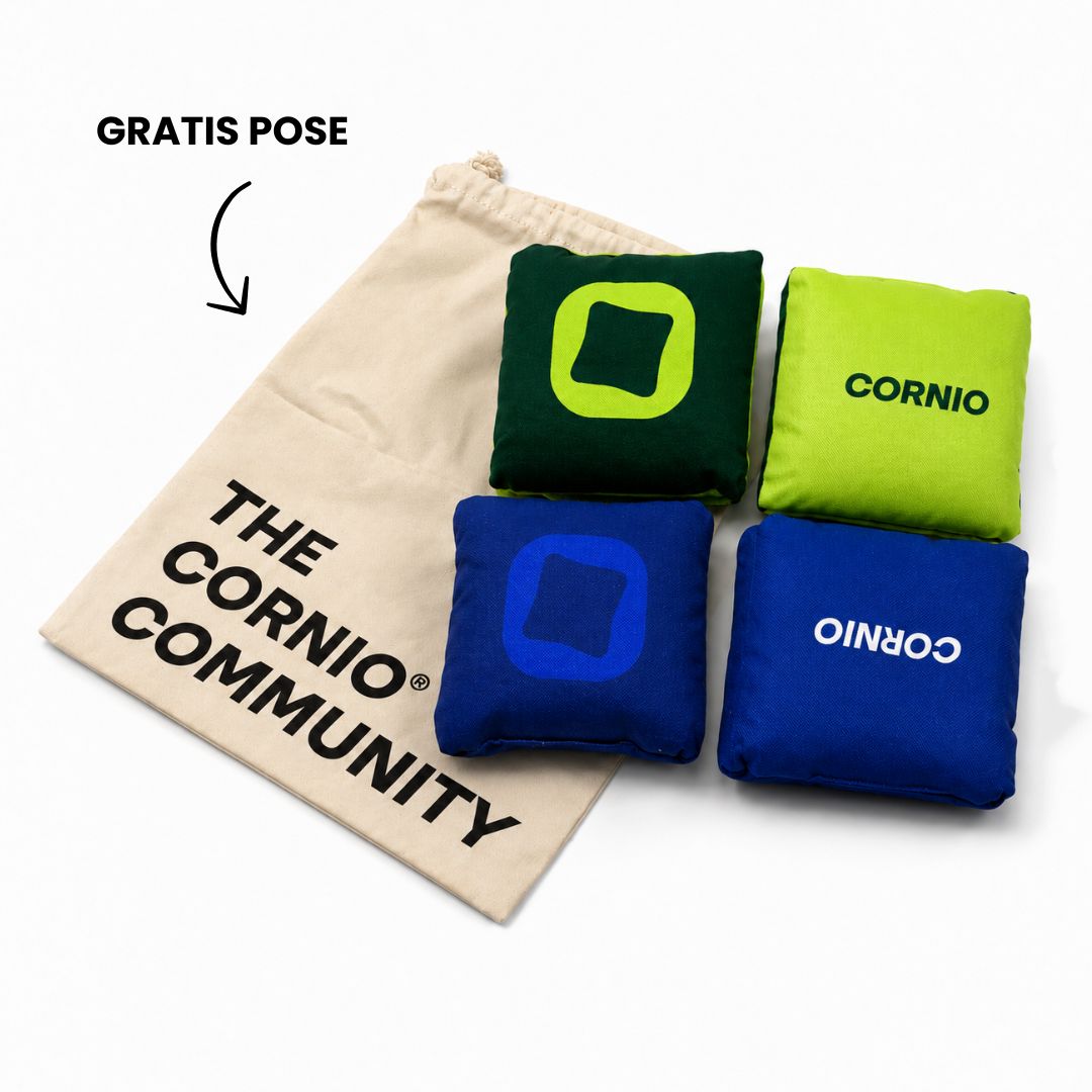 Cornio kasteposer cornhole bags pro med dobbeltsidet stof og en stofaske gratis med til poserne 
